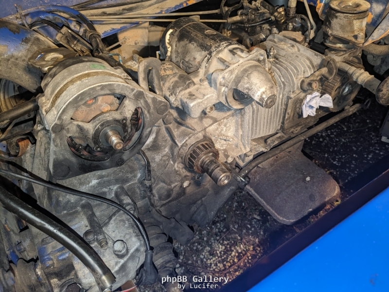 Ape TM Diesel Demontierter Zahnriemen
