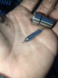 Abgebrochene Spitze der Düsennadel am Ape Diesel
