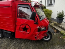 Ape mit Unfall