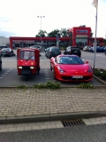 2 hübsche Göttinen